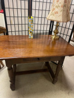 /album/galerie-de-photos-07-bureau-plat-secretaire-bureau-commode-bureau-/bureau-petit-chene-jpg/